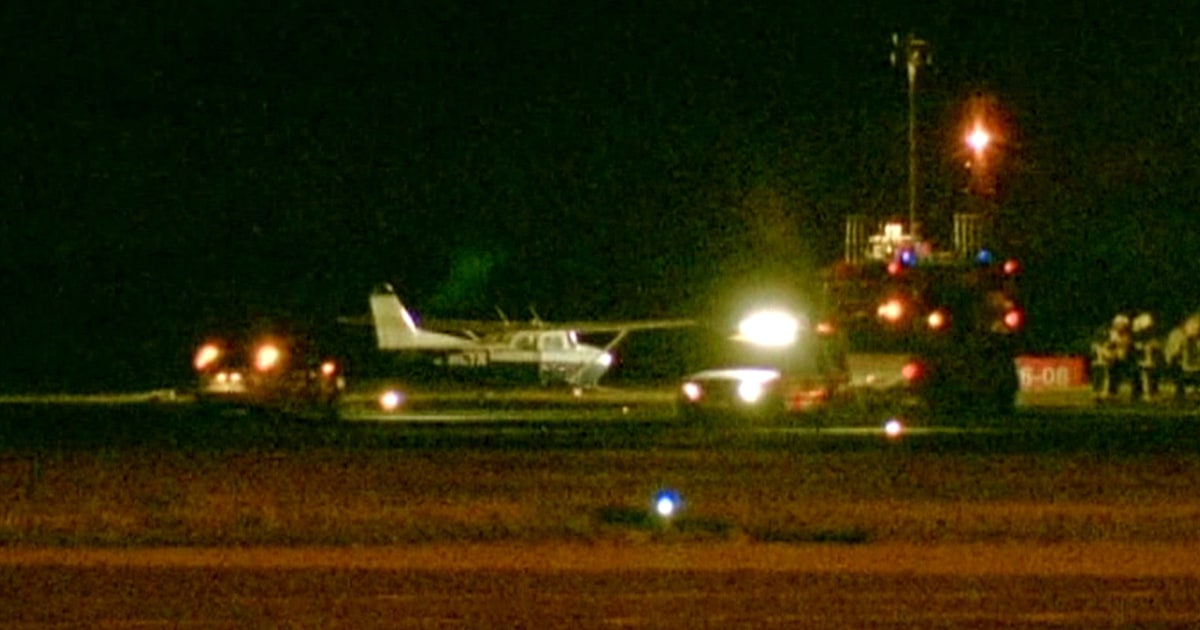 Passenger lands plane safely after pilot dies at wheel