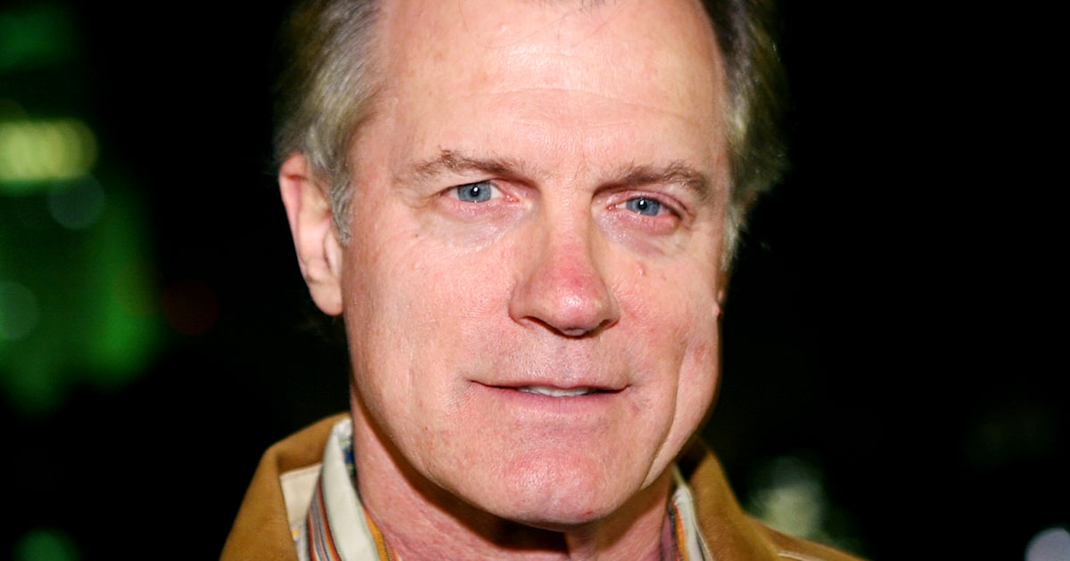 '7th Heaven' star Stephen Collins apologizes for inappropriate sexual