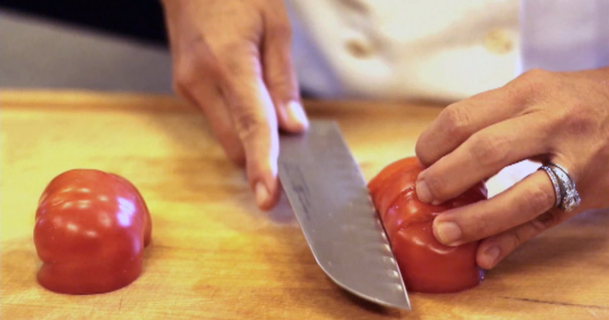 How to peel and chop tomatoes like a pro