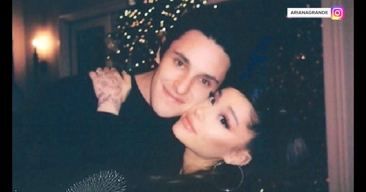 Ariana Grande marries Dalton Gomez in small ceremony