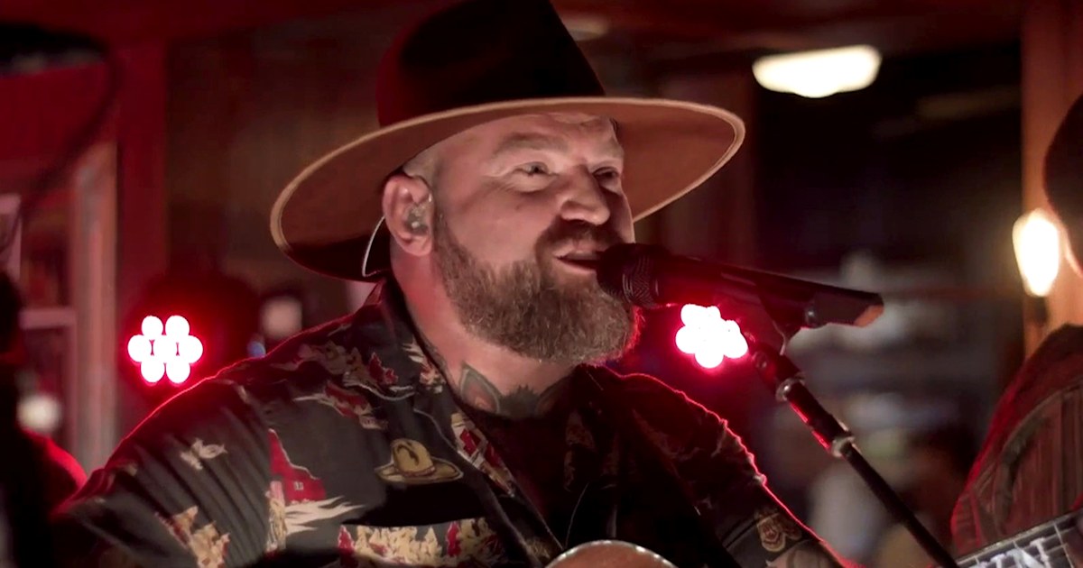 Zac Brown Band performs ‘Chicken Fried’ on TODAY
