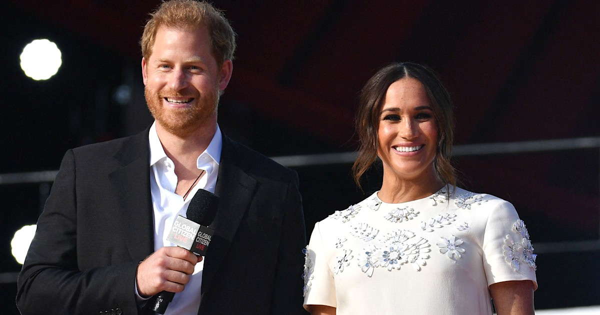Meghan Markle and Prince Harry appear at Global Citizen Live