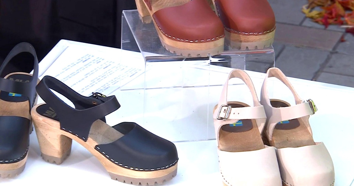 Hot fall fashions: Faux leather leggings, women’s clogs and more