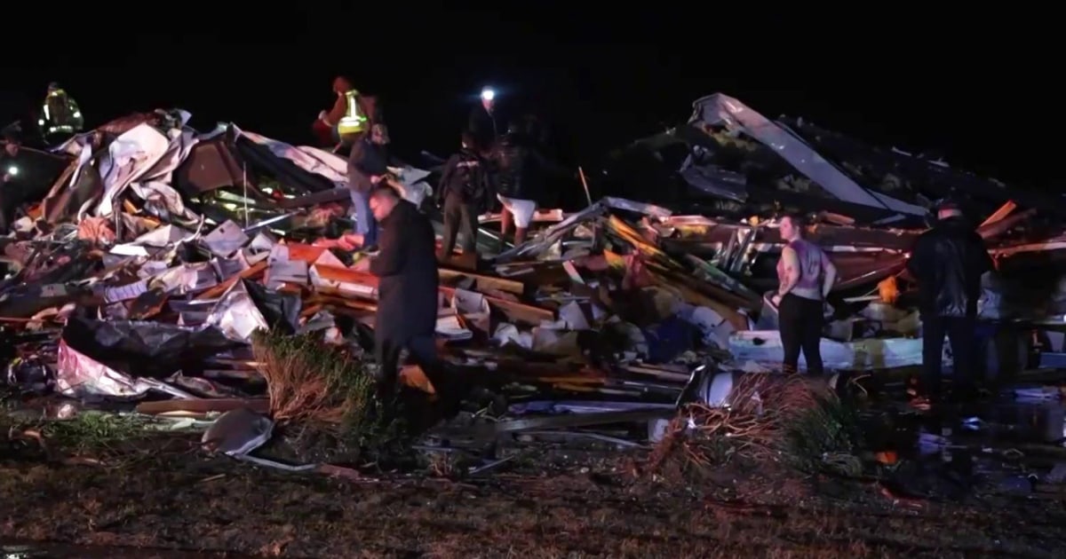 Deadly tornadoes rip across middle of US with at least 50 feared dead