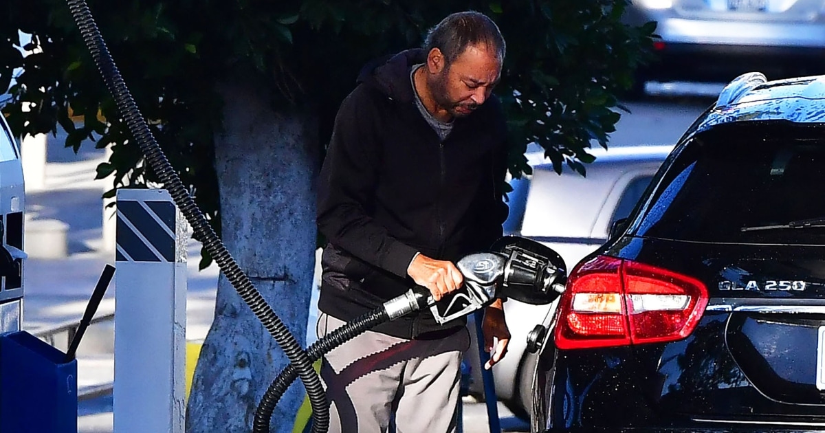 Average gas price in California hits 6 per gallon