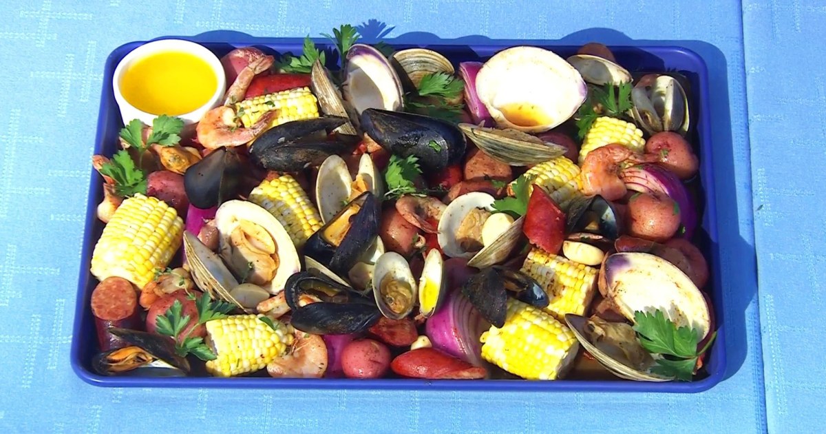 Sheet-pan clam bake for the Fourth of July: Get the recipe