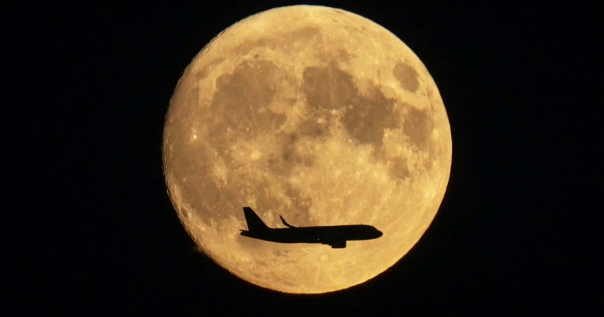 When to catch the supermoon set to light up the night sky this week
