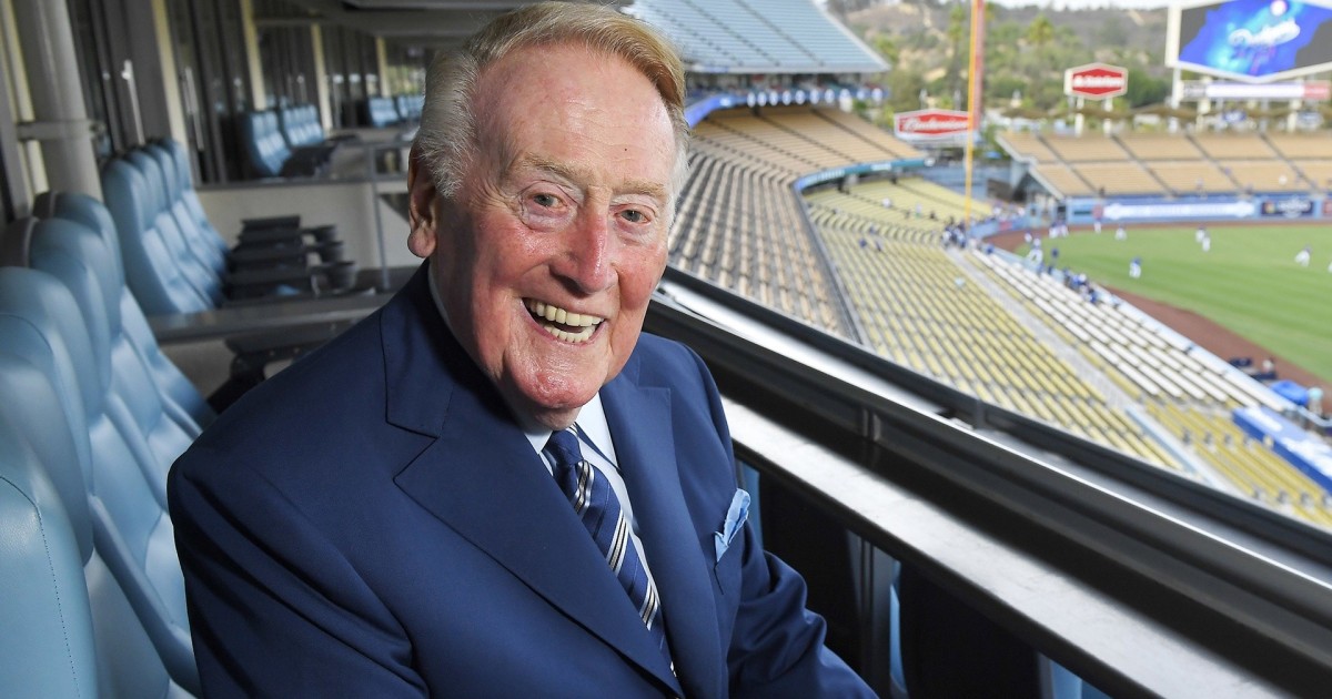 Vin Scully talks wearing No. 42, 03/13/2022