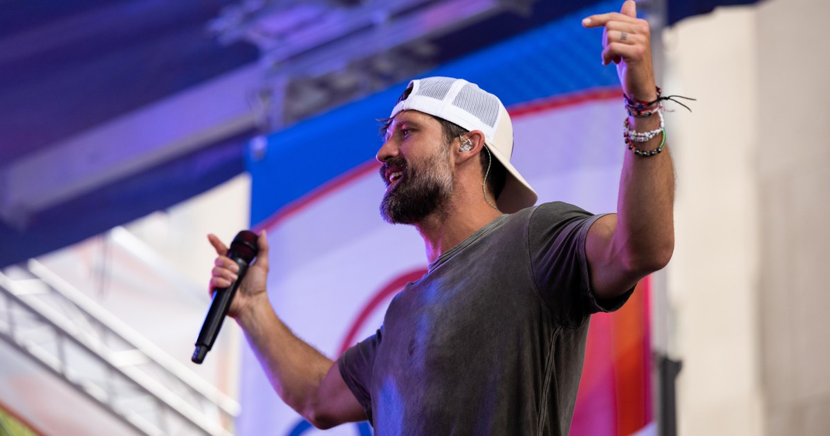 Walker Hayes performs new single ‘Y’all Life’ live on TODAY