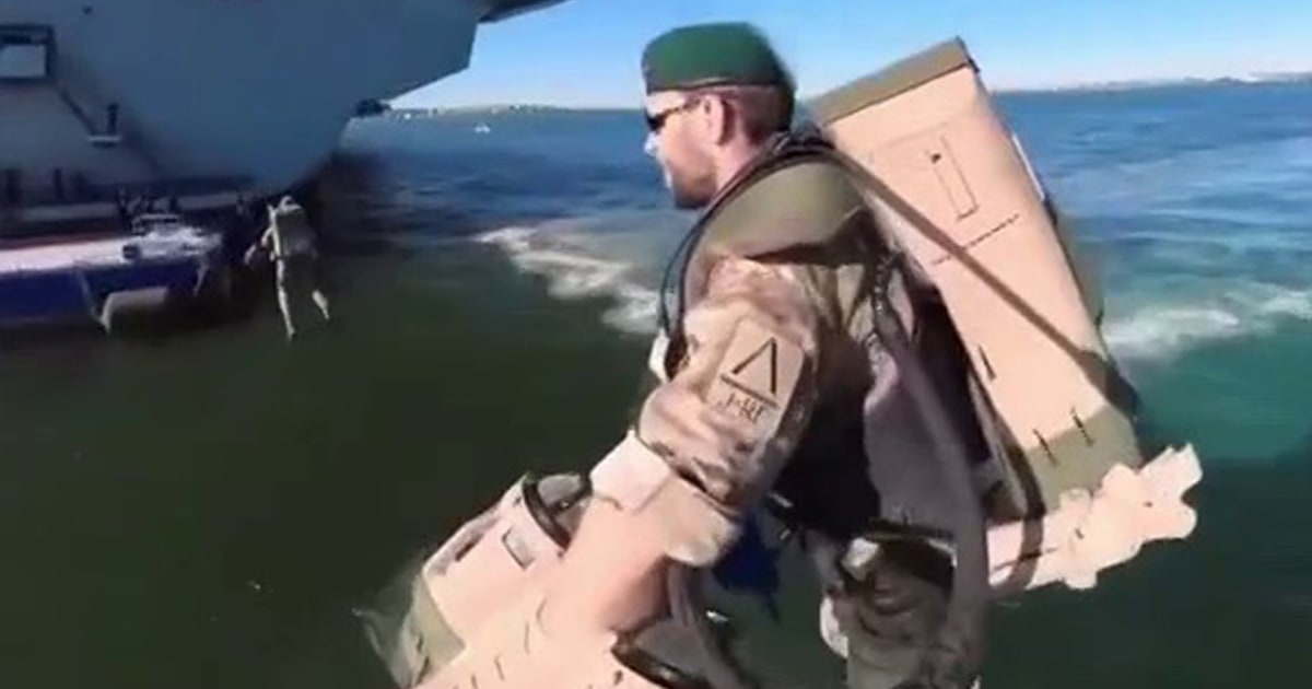 See British Royal Navy test jetpacks in the New York harbor