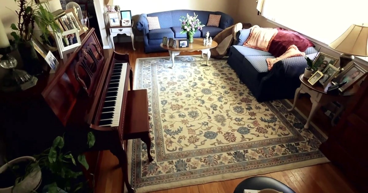 Couple gets home makeover to replace 34-year-old furniture