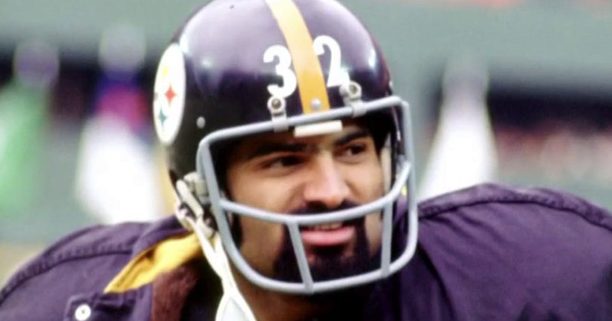 NFL legend and Steelers running back Franco Harris dies at 72