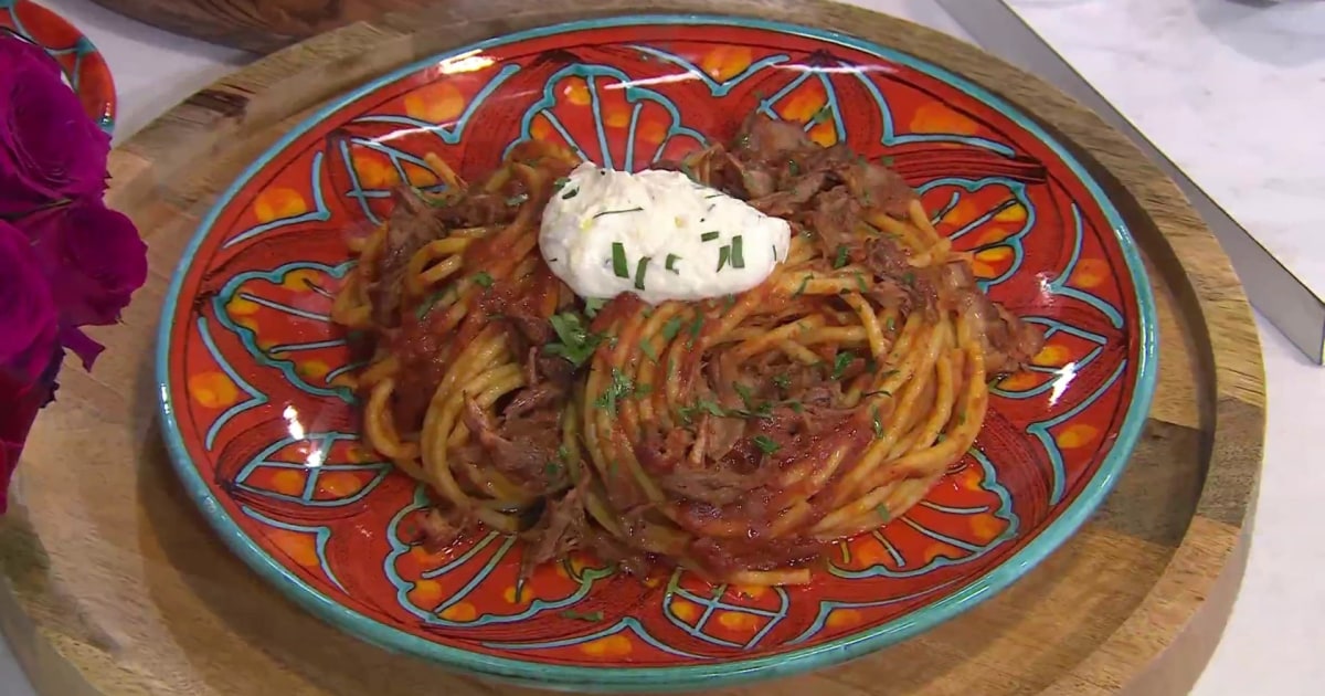 Sunday gravy with whipped ricotta: Get the recipe!