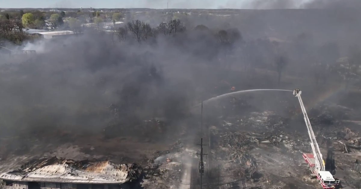 Indiana recycling plant fire: Owner ignored citations, mayor says