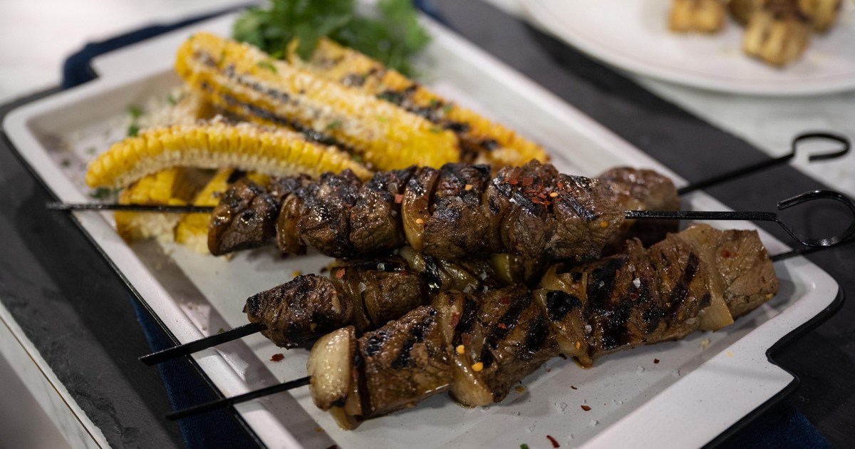 Kebabs Steps Savory steak kebabs and corn ‘ribs’: Get the easy 4-step recipe!