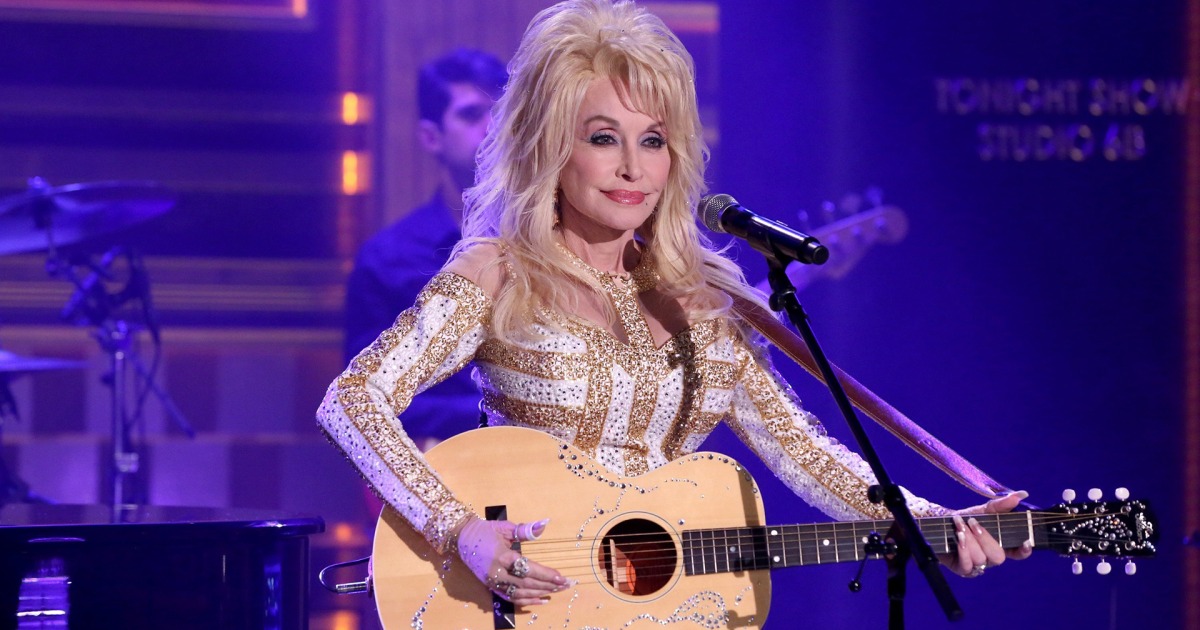 Dolly Parton breaks 3 more Guinness World Records