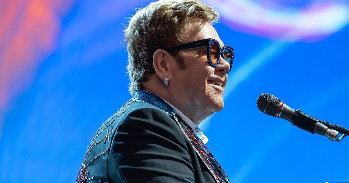 Elton John recovers after falling at his home in France