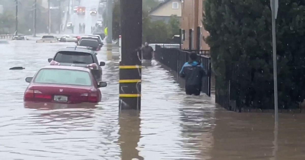 Record rain leads to widespread flooding in Southern California