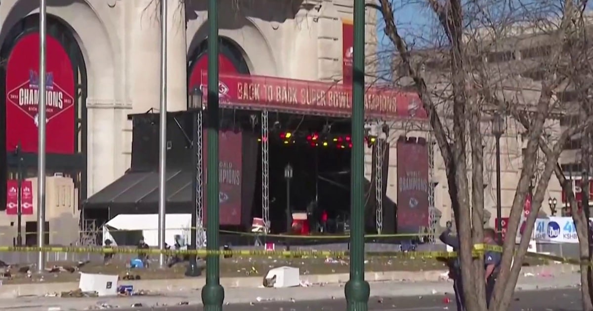 Kansas City Chiefs victory parade ends with deadly shooting