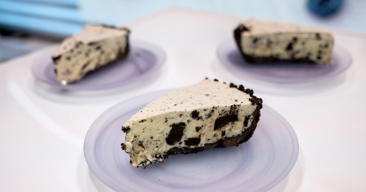 Dylan Dreyer shares gluten-free cookies and cream pie