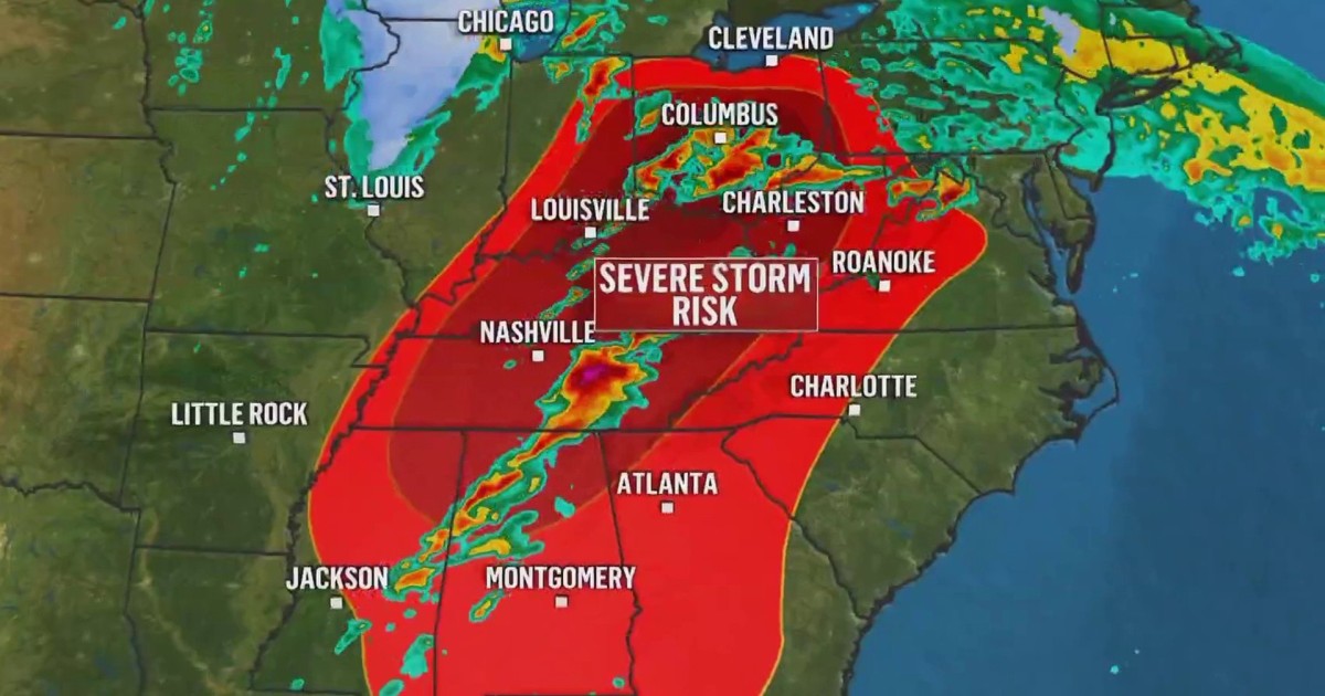 Storm heads for East Coast after tornadoes, hail sweep Midwest