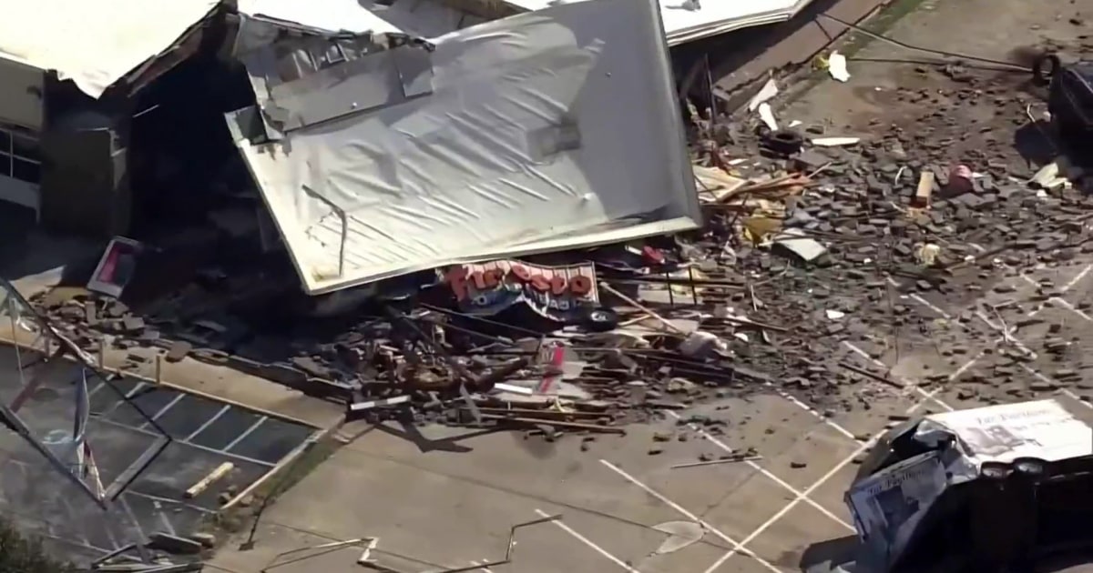 Deadly storms, including tornadoes, rip across the South