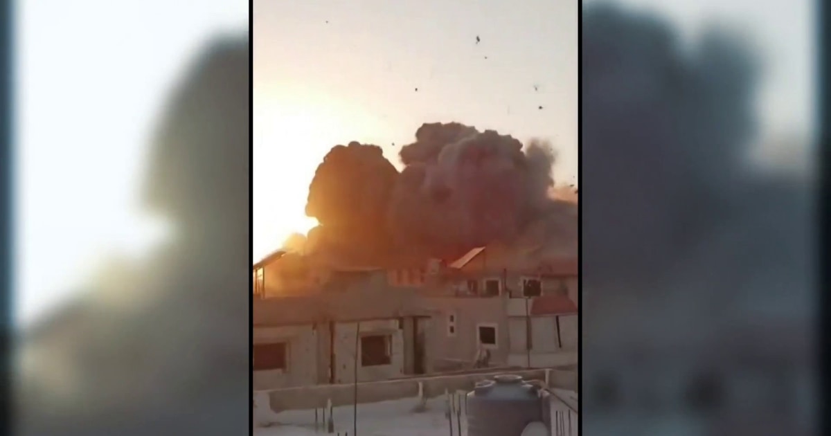 Thousands flee southern Lebanon as Israeli airstrikes kill hundreds