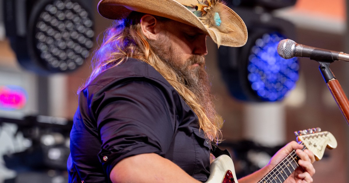 Chris Stapleton reveals the nickname of his iconic cowboy hat