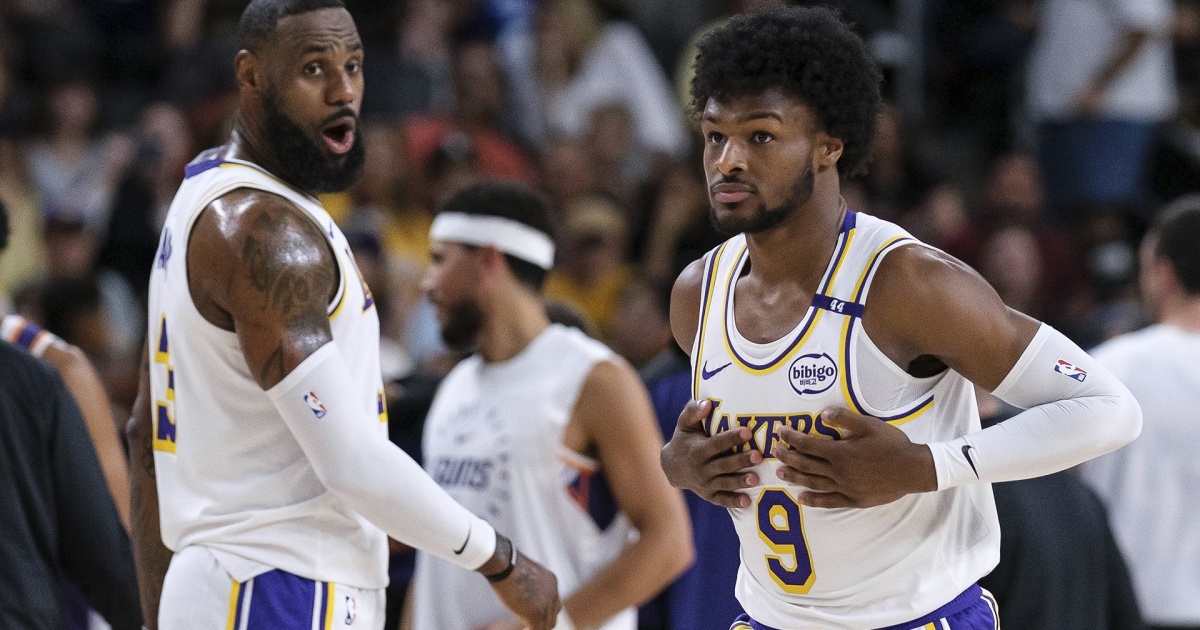 LeBron, Bronny James become first father-son duo on NBA court