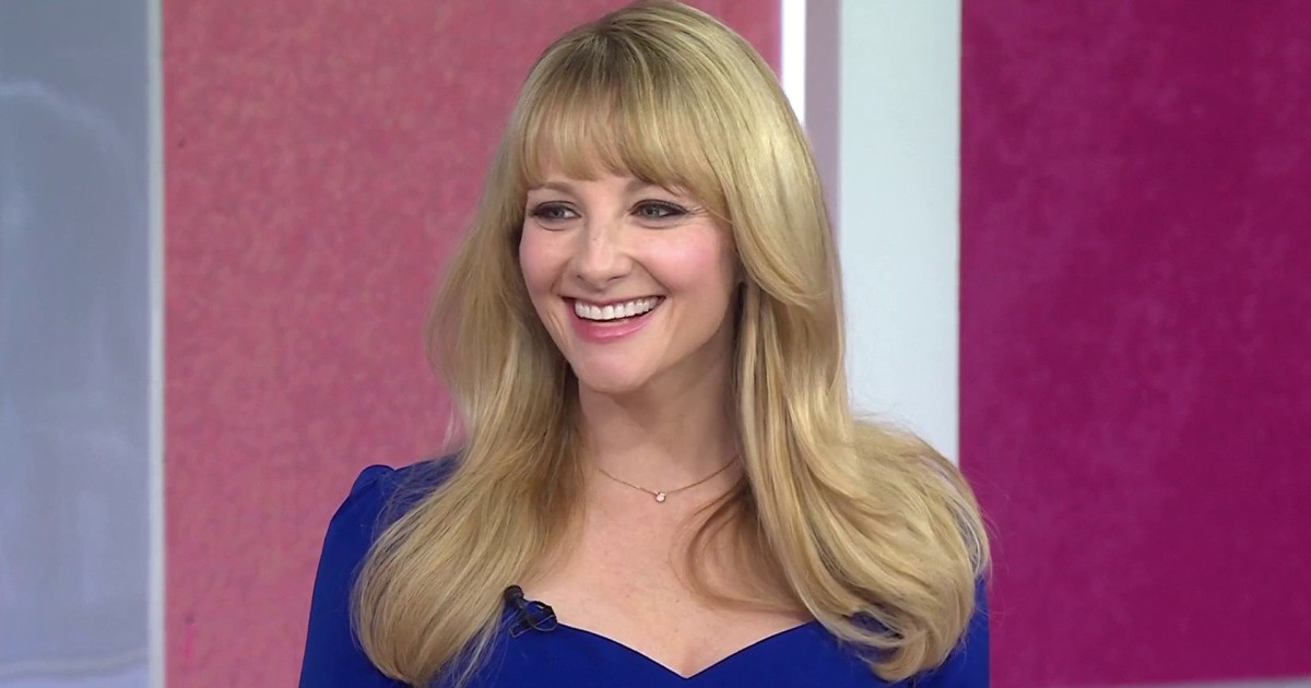 Melissa Rauch on ‘Night Court,' reuniting with Mayim Bialik, more