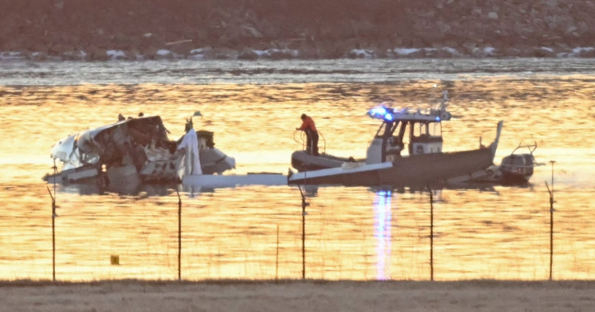 Search and rescue underway after deadly plane crash in DC