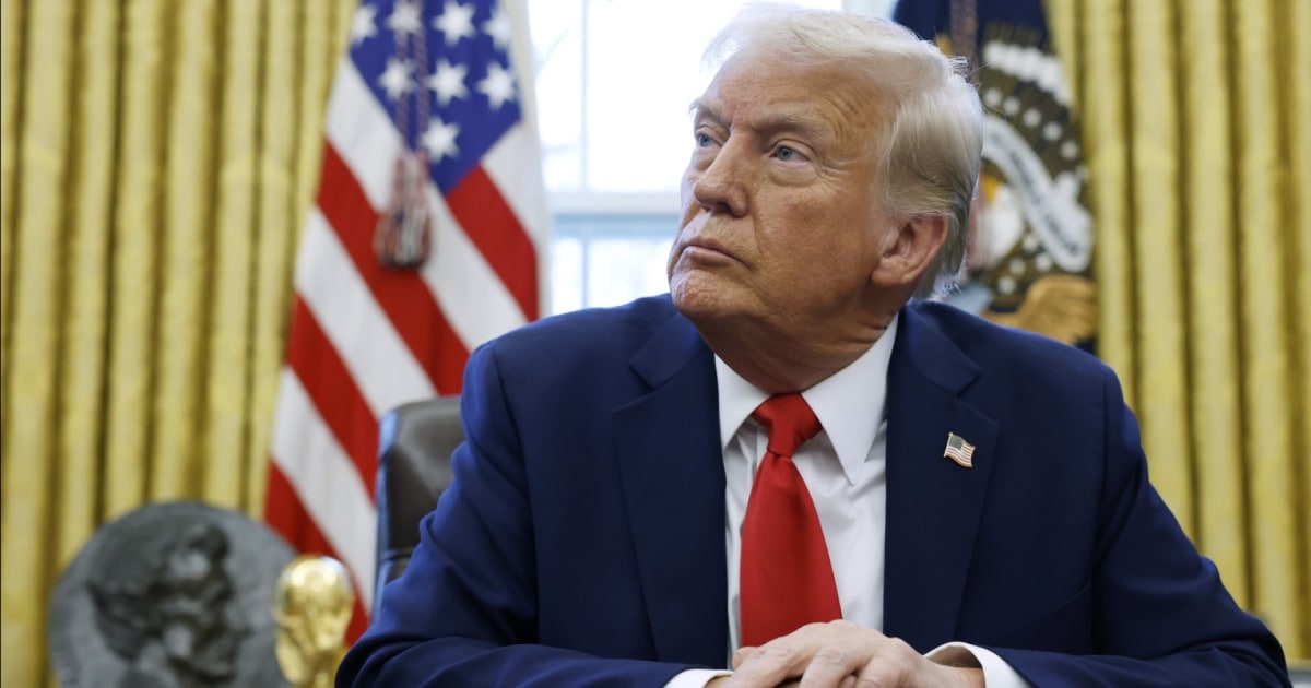 China retaliates after Trumps 10% tariff goes into effect