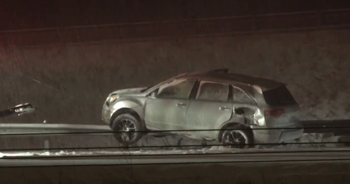 Winter storm slams Pacific Northwest with snow and wind