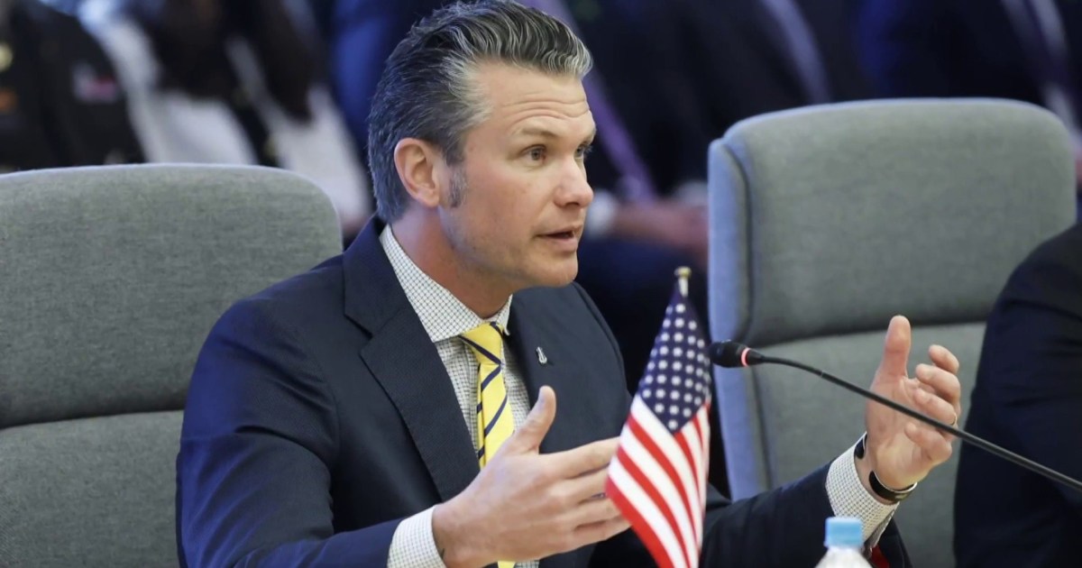 First Republican calls for Hegseths resignation after 2nd chat leak