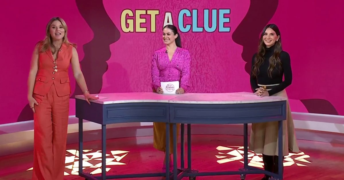 Jenna Bush Hager and Olivia Munn play Get A Clue for plaza fan