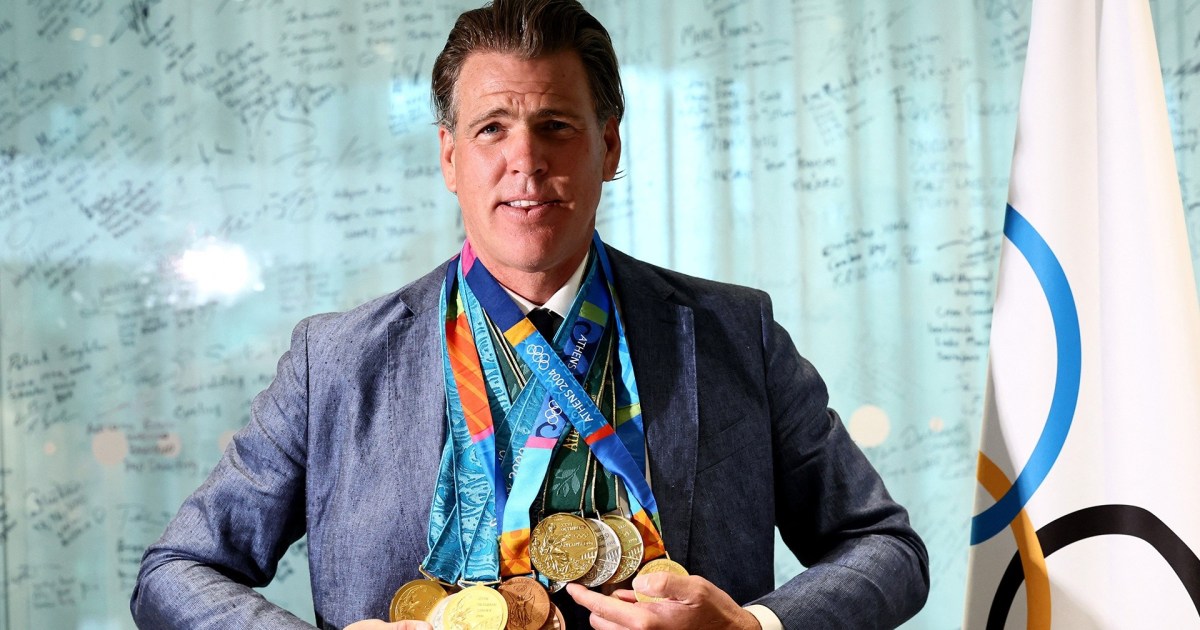Gary Hall Jr. Receives Repacement Olympic Medals after Wildfires