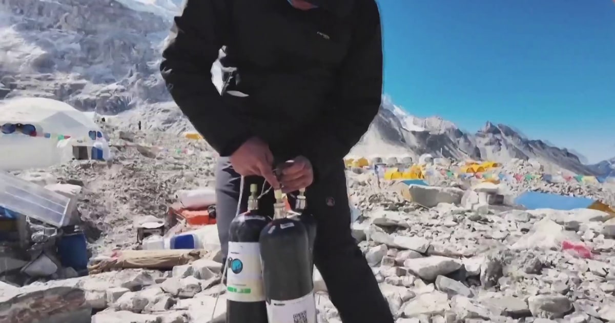 Climbers Use Controversial Xenon Gas to Reach Everest Summit