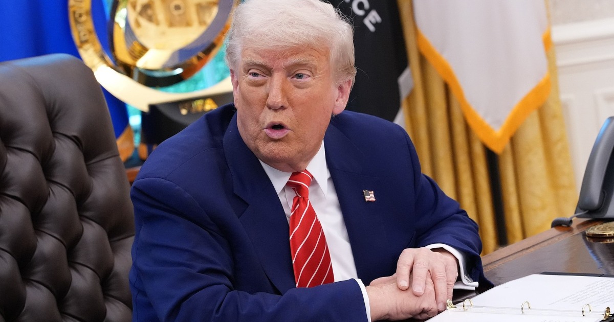 Trump Announces Sweeping US Travel Ban for 12 Countries