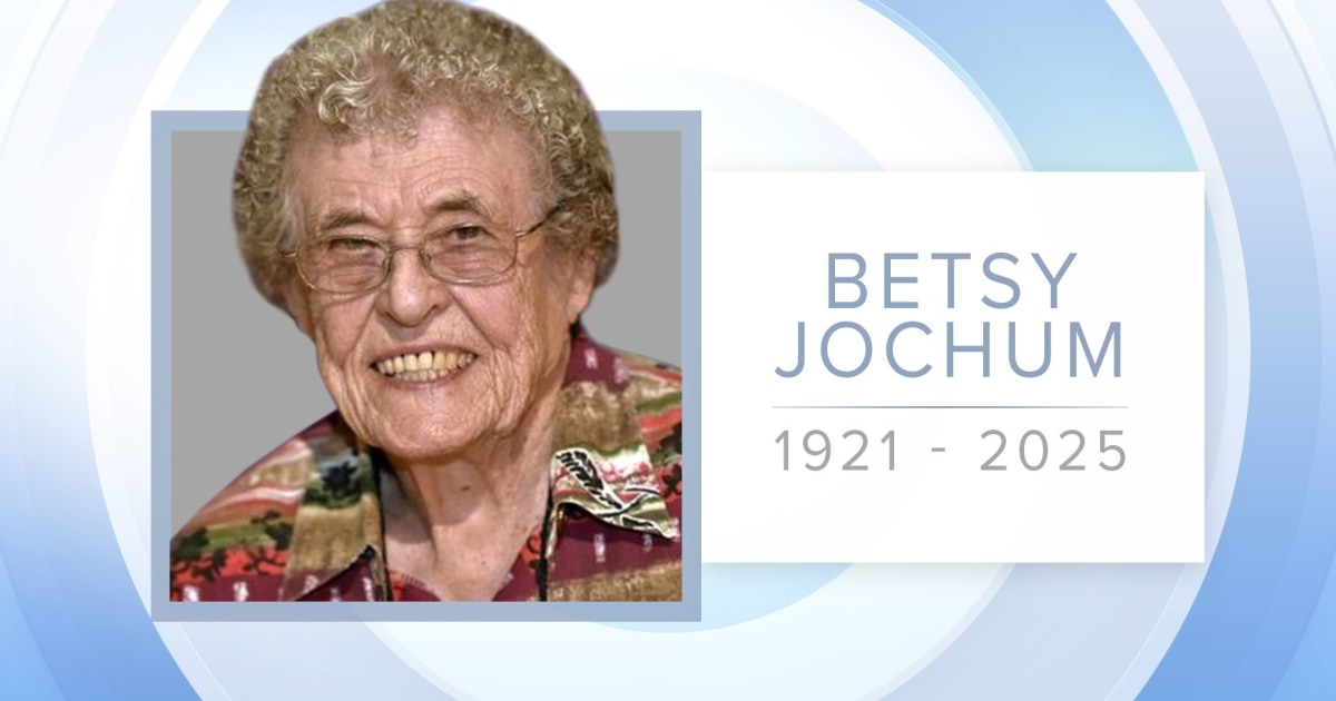 Betsy Jochum, Trailblazer of Women’s Baseball, Dies at 104