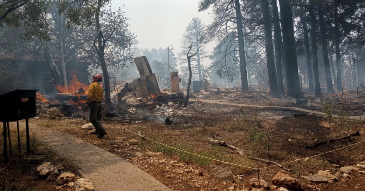 Grand Canyon’s North Rim Closed Amid Massive Wildfires