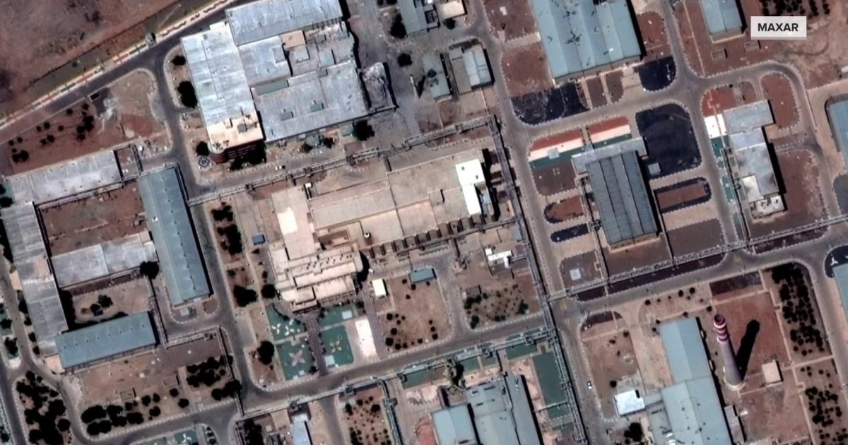 US Strikes Destroyed 1 of 3 Iran Nuclear Sites, Assessment Finds