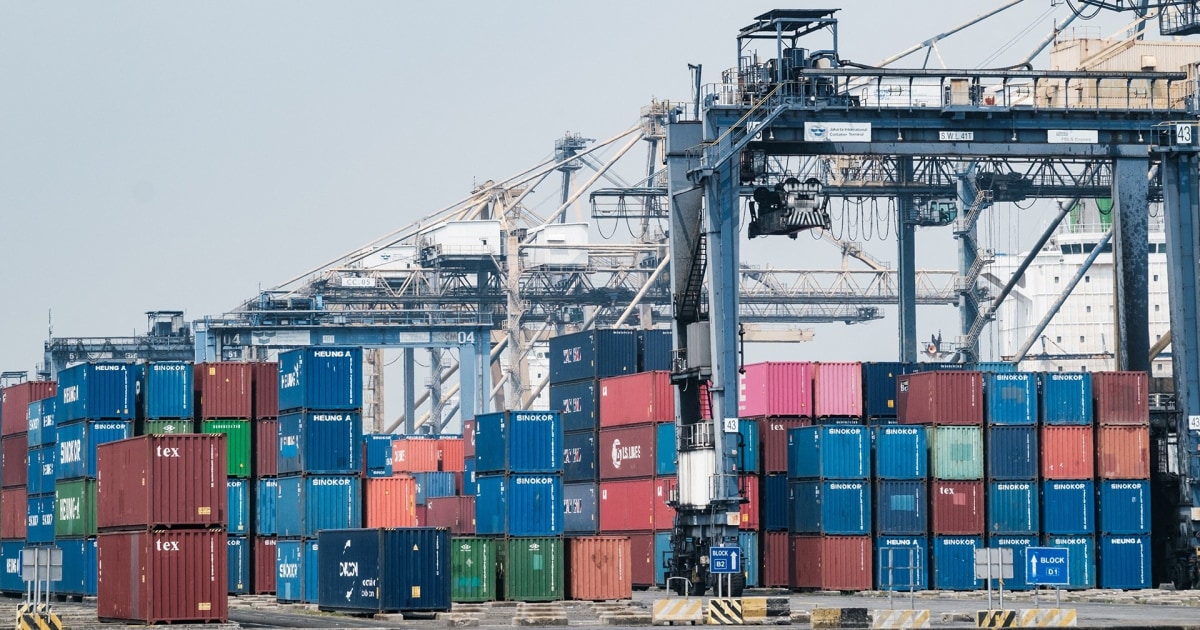 Trump Says US Will Be &lsquo;Very Rich&rsquo; as Tariffs Go Into Effect