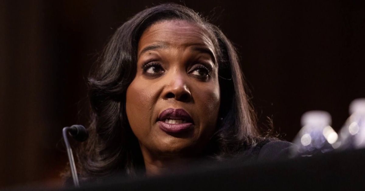 Supreme Court Upholds Firings of Fed Officials, Blocks Removal of Governor Lisa Cook