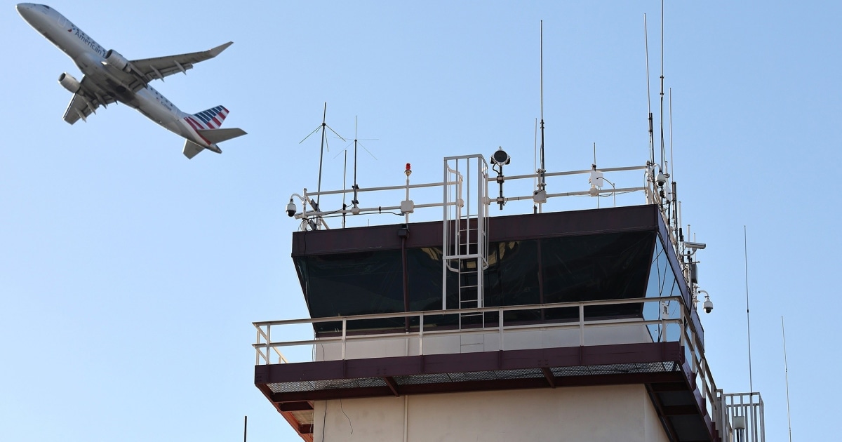 Authorities Shutdown Fuels Airport Delays at A number of US Airports
