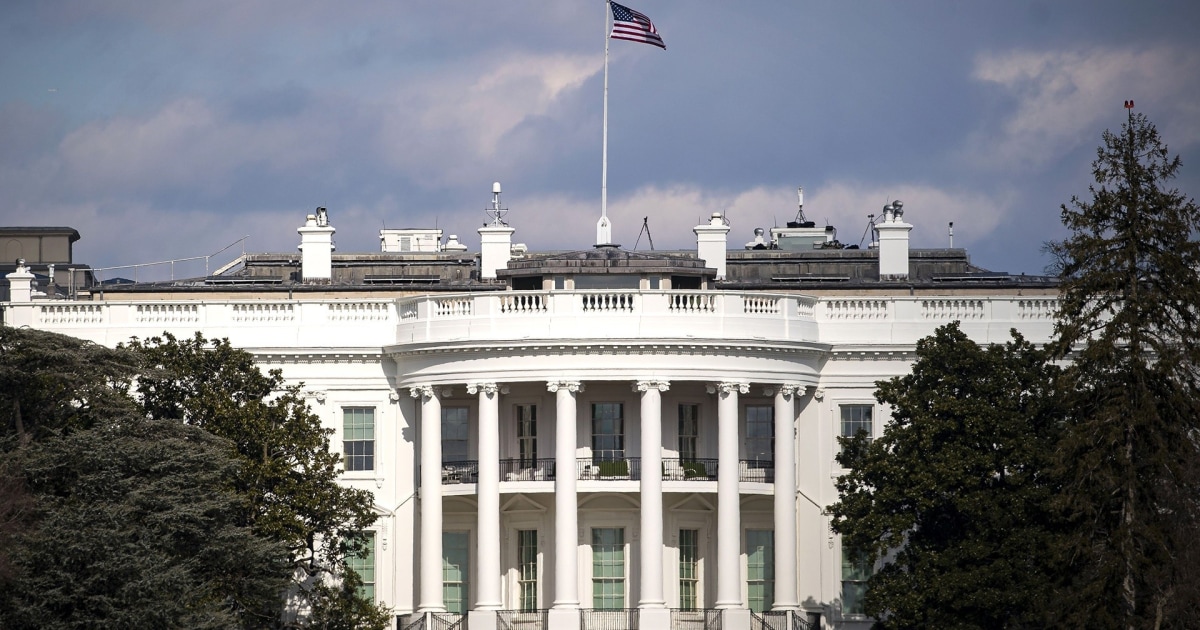 WH Memo Says Furloughed Employees Not Entitled to Again Pay