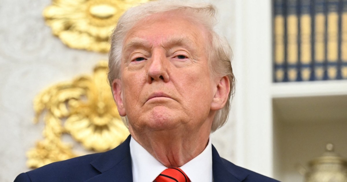 Trump Brokers Israel-Hamas Peace Deal as Shutdown Continues