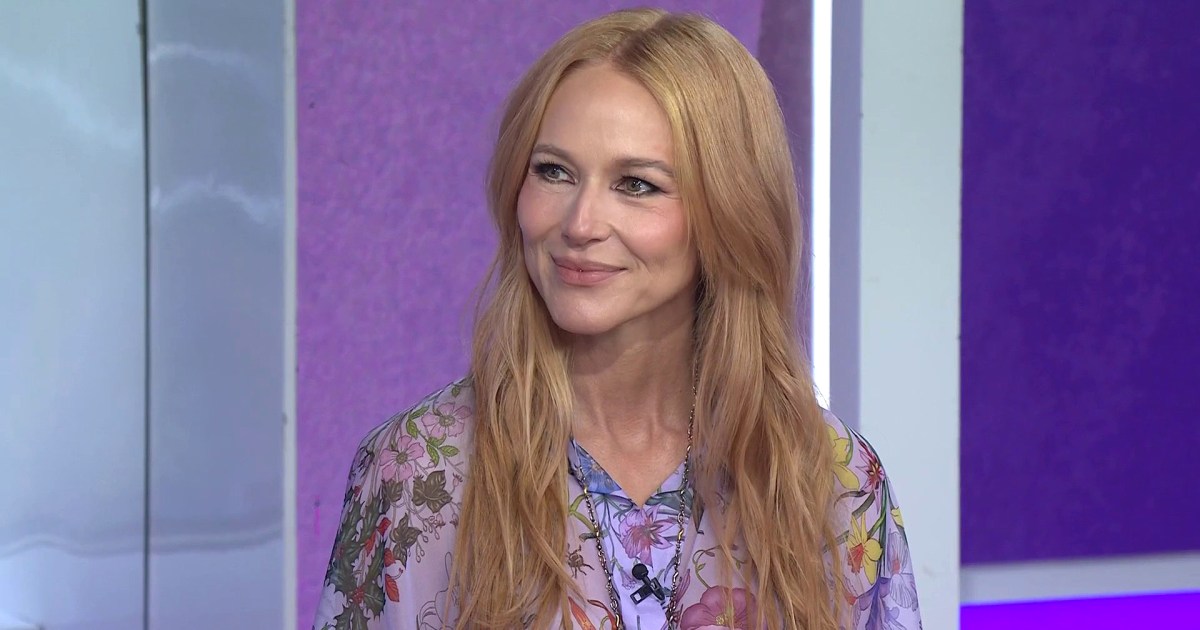 Jewel on Mental Health Initiative, ‘Pieces of You,' Wellness Routine
