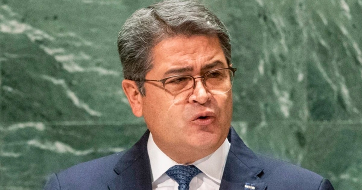 Trump Says He'll Pardon Former Honduran President Hernandez