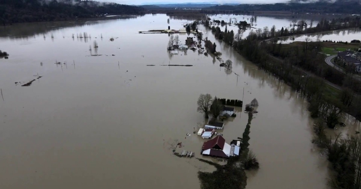 Coast Guard Rescues People Stranded by Washington Flooding