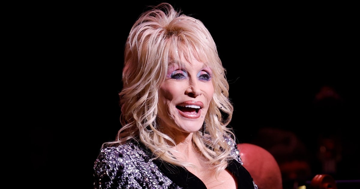 Tennessee Governor Declares Dolly Parton Day for 80th Birthday